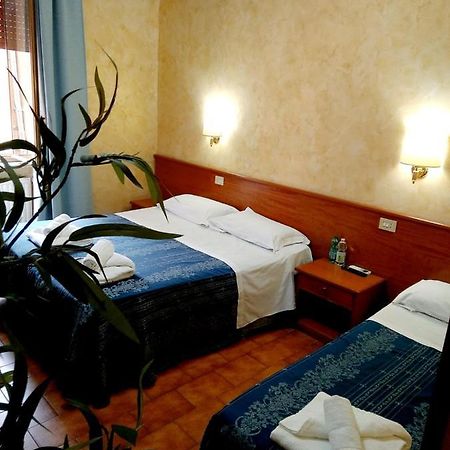 Hotel Ferrari Roma Dış mekan fotoğraf