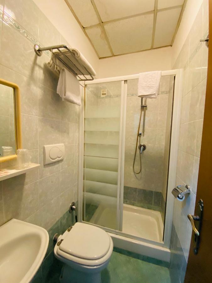 Hotel Ferrari Roma Dış mekan fotoğraf