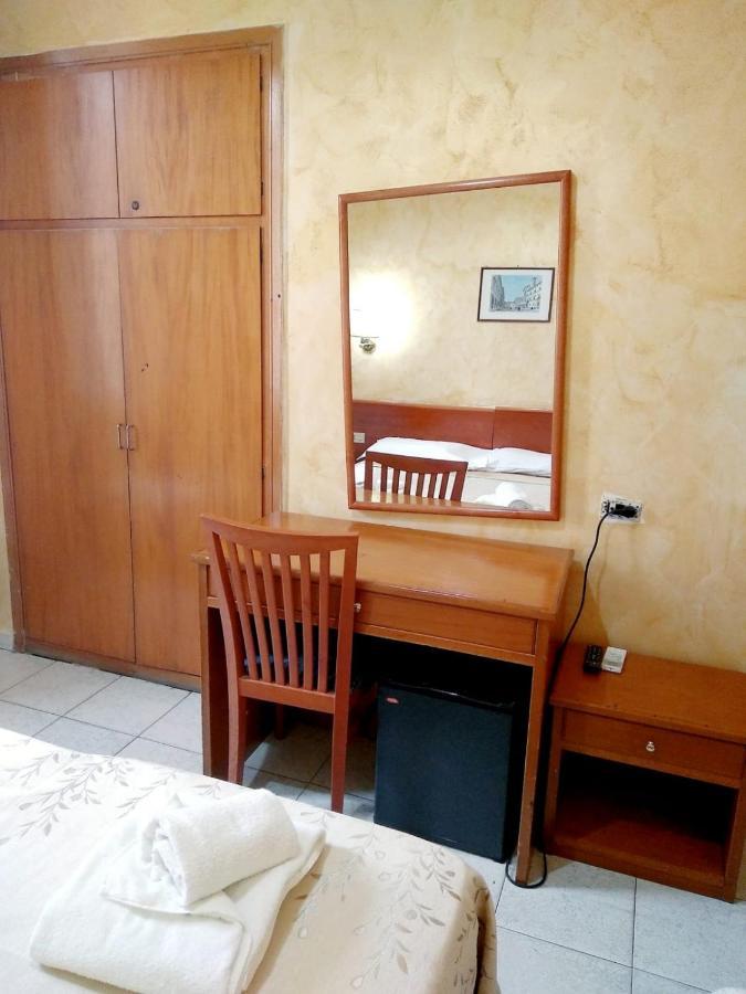 Hotel Ferrari Roma Dış mekan fotoğraf