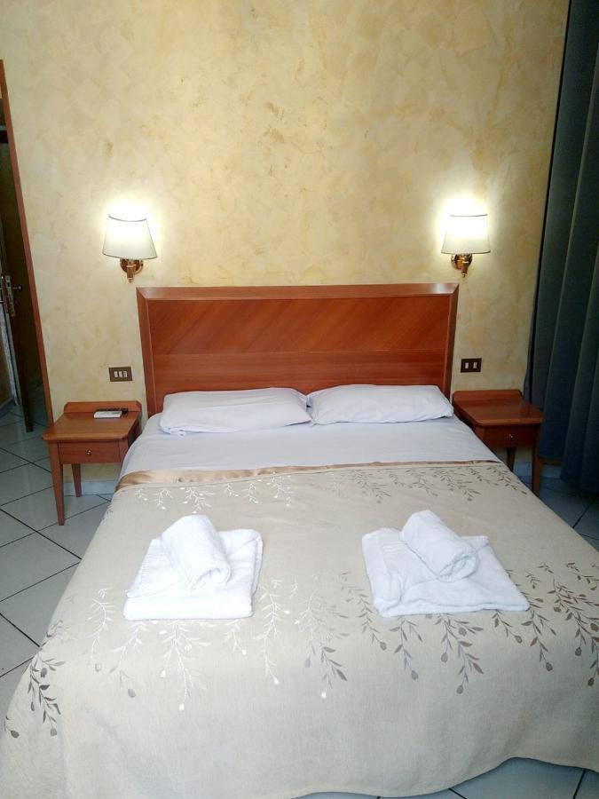 Hotel Ferrari Roma Dış mekan fotoğraf