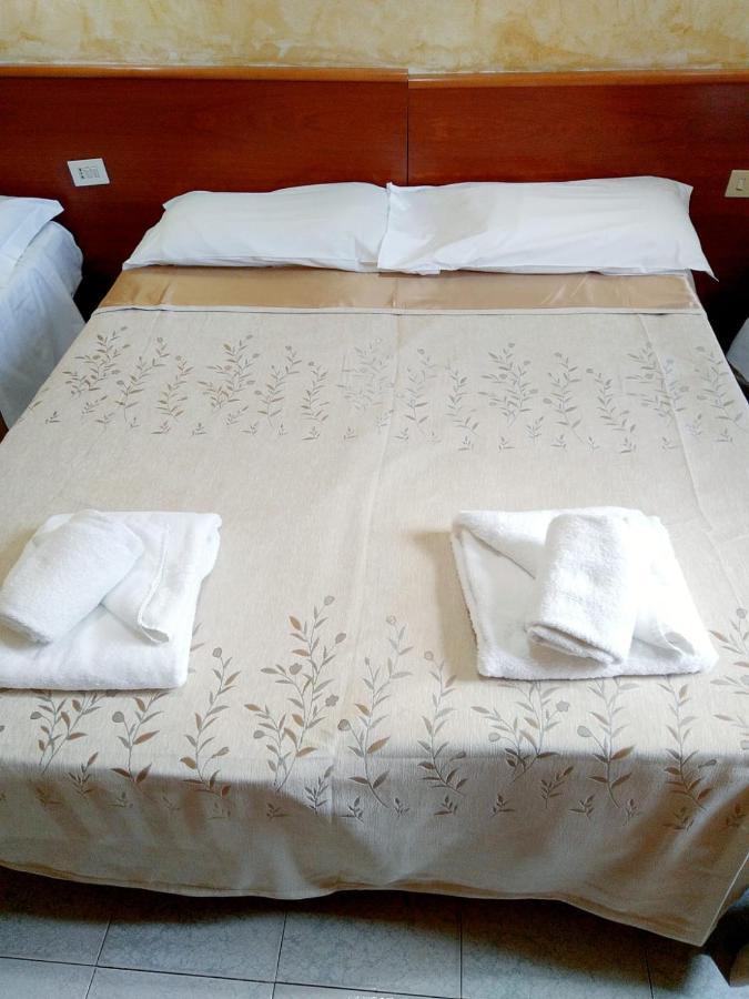 Hotel Ferrari Roma Dış mekan fotoğraf